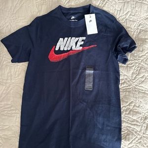 Nike t
